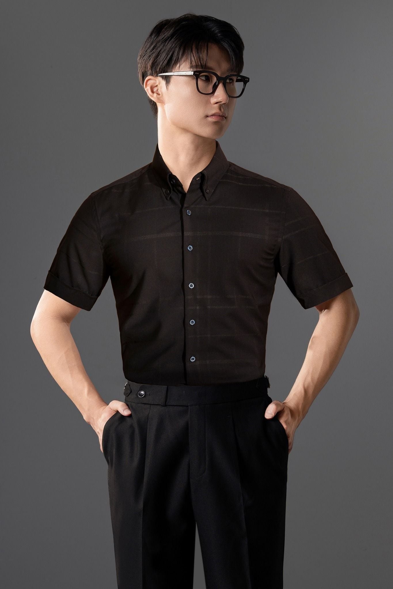 ÁO SƠ MI CỘC TAY, ĐEN KẺ VUÔNG CHÌM - SNC015