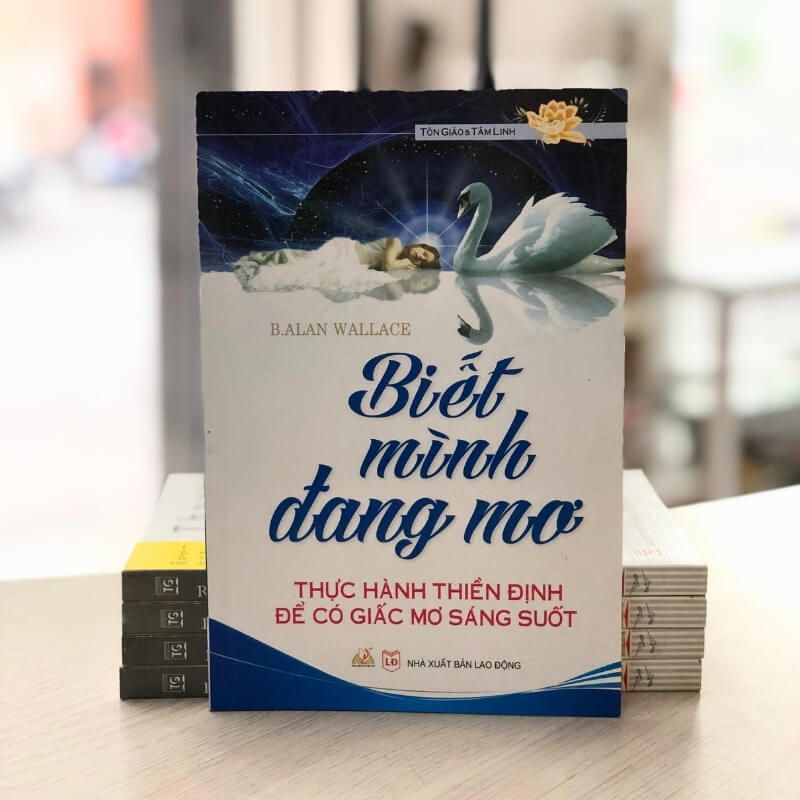 Biết Mình Đang Mơ - Vanlangbooks