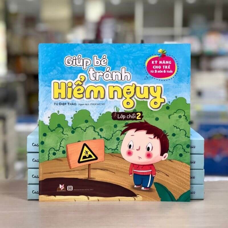 Giúp Bé Tránh Hiểm Nguy - Lớp Chồi 2 - Vanlangbooks