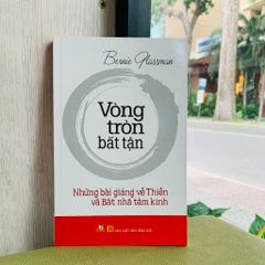 Vòng Tròn Bất Tận (Tái Bản 2015) - Vanlangbooks