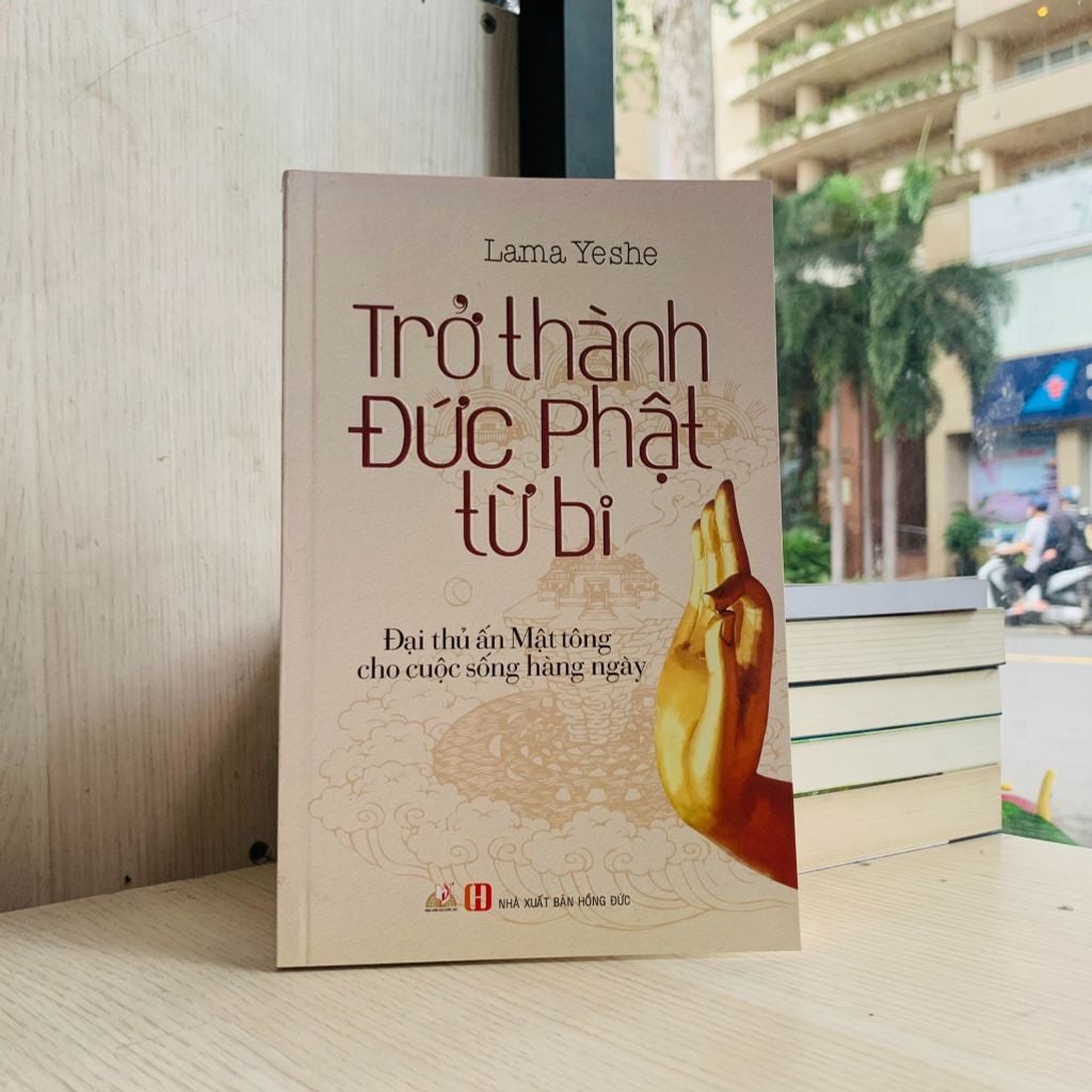 Trở thành Đức Phật từ bi - Vanlangbooks