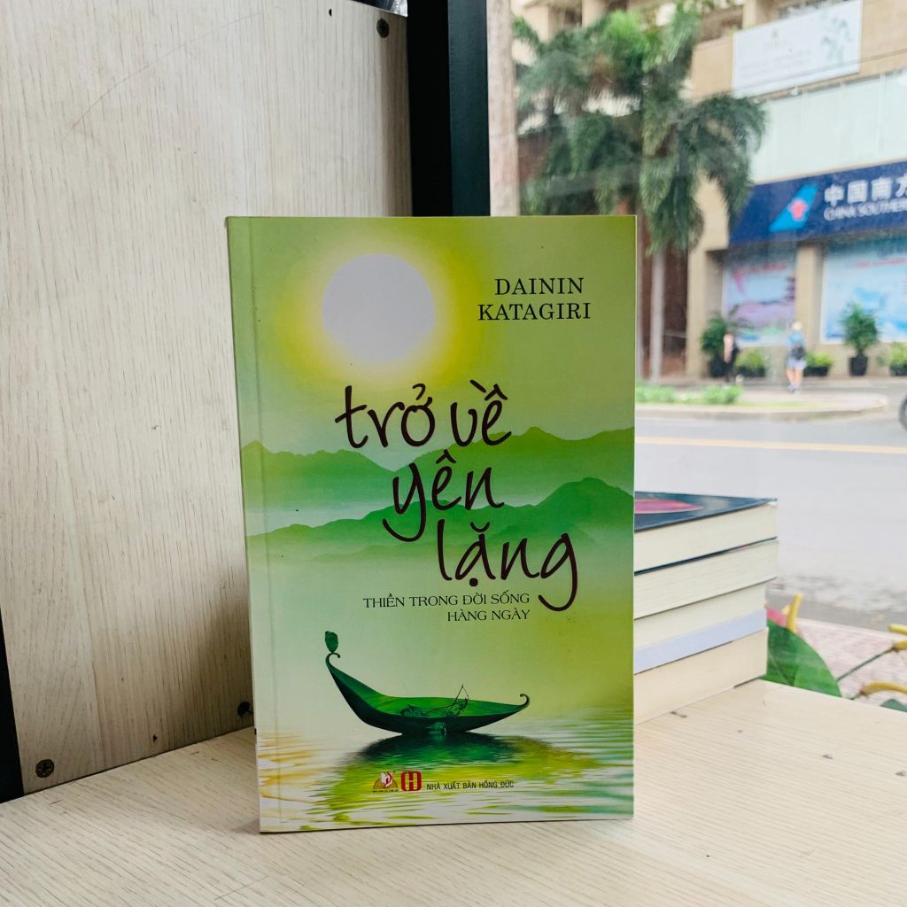 Trở về yên lặng - Vanlangbooks