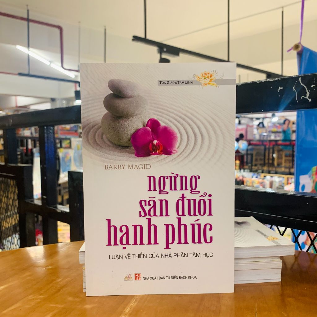 Ngừng săn đuổi hạnh phúc - Vanalngbooks