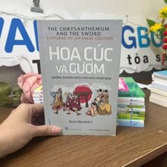 Hoa Cúc Và Gươm - Vanlangbooks