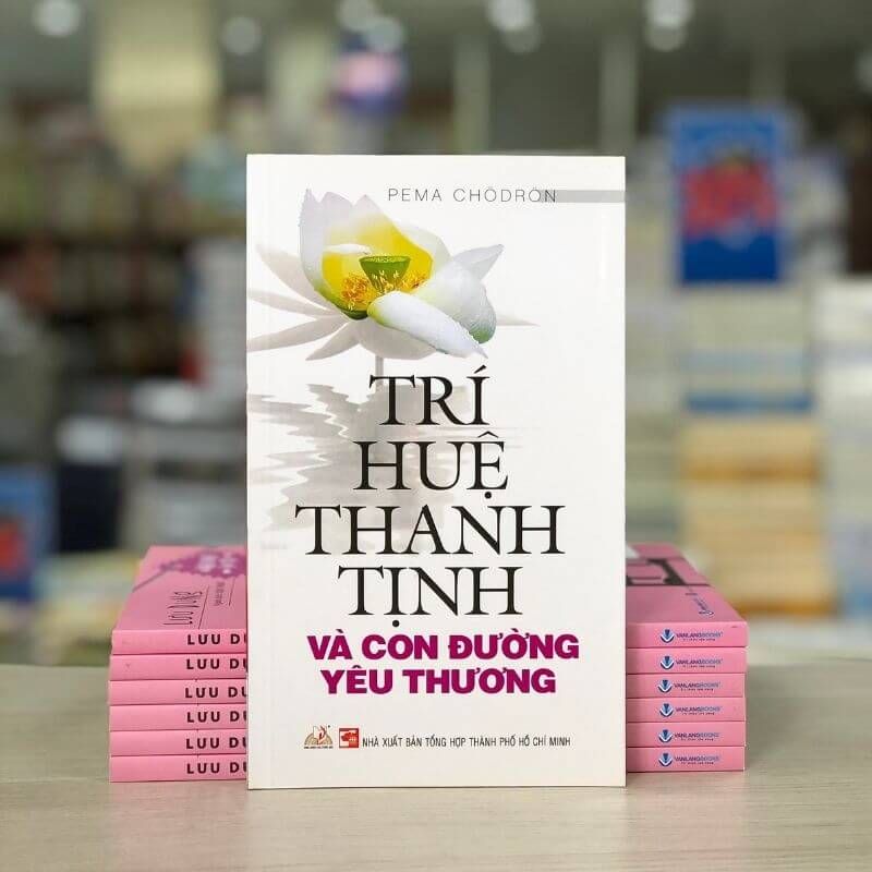 Trí Huệ Thanh Tịnh Và Con Đường Yêu Thương - Vanlangbooks