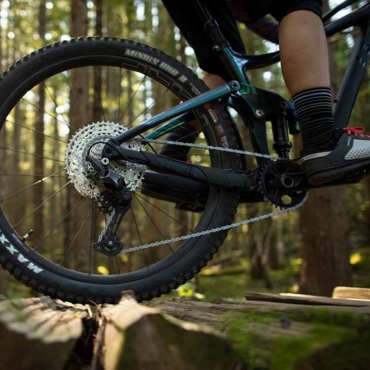 Deore CN-M6100 12S HyperGlide+