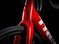 TREK EMONDA ALR 6 DISC