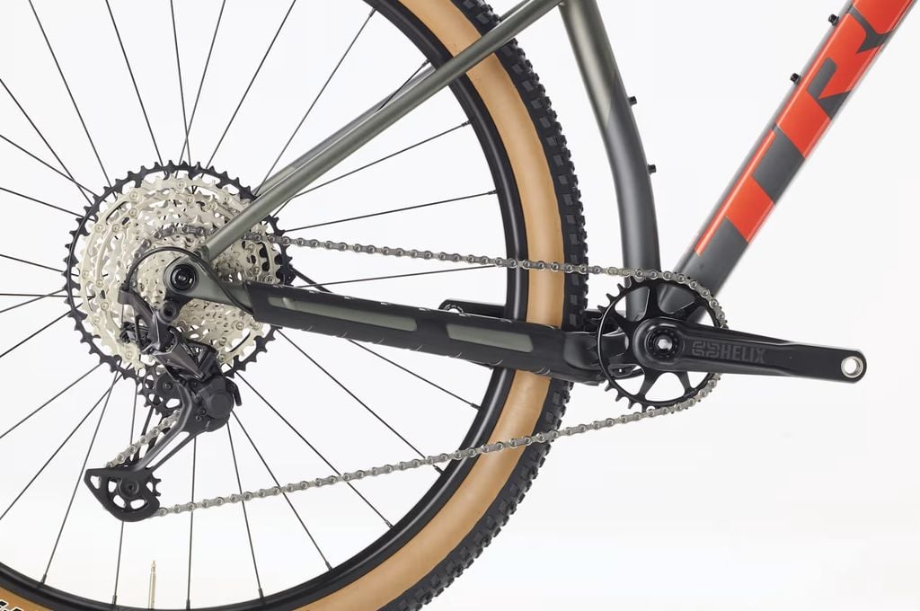 TREK PROCALIBER 8 - 2026