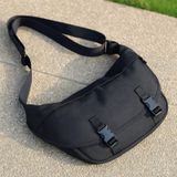 Túi đeo chéo nam CN2301 – Gọn gàng, hiện đại, tiện dụng mỗi ngày