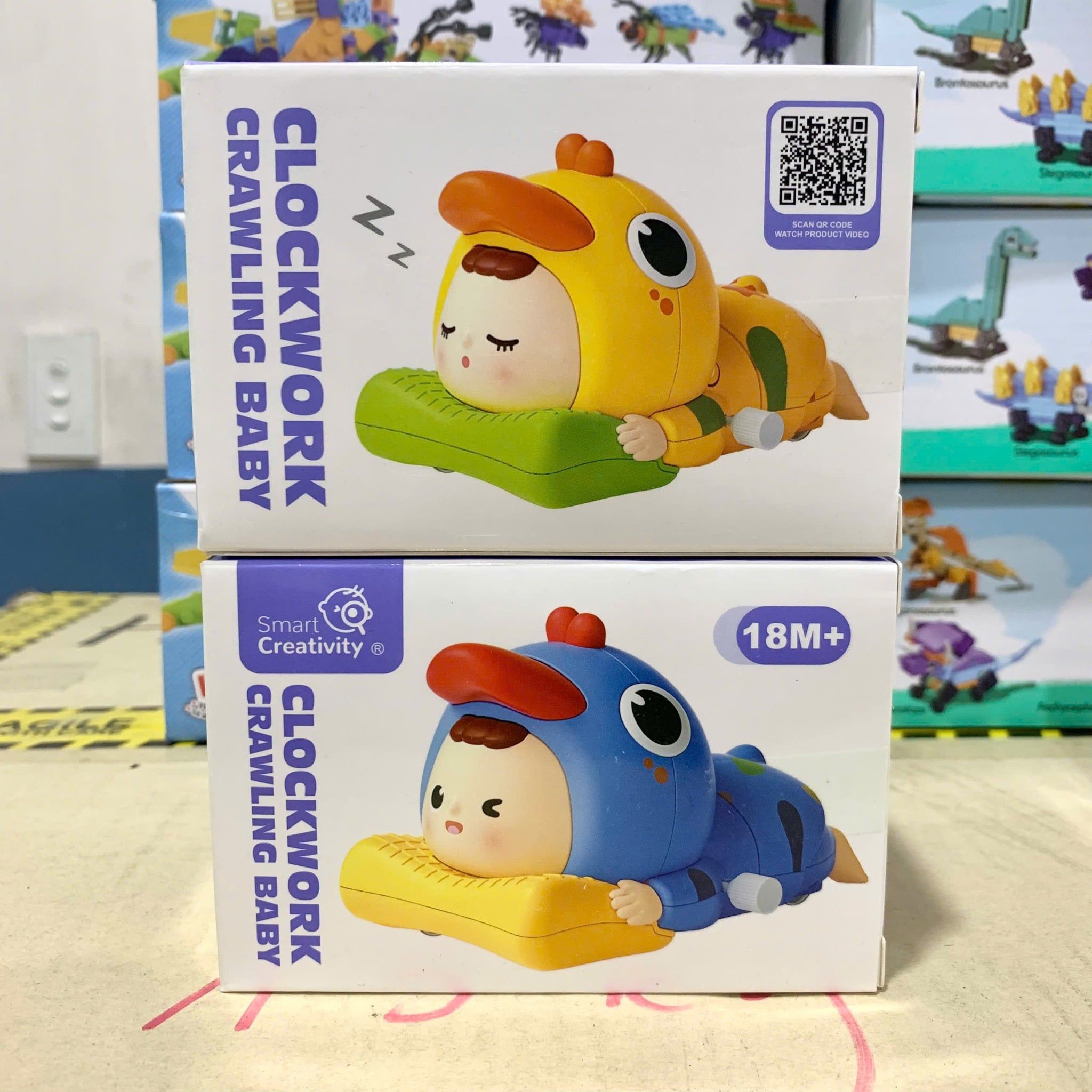  Đồ chơi em bé bò trườn cót – Clockwork Crawling Baby (4 mẫu), No. LZ016-1 