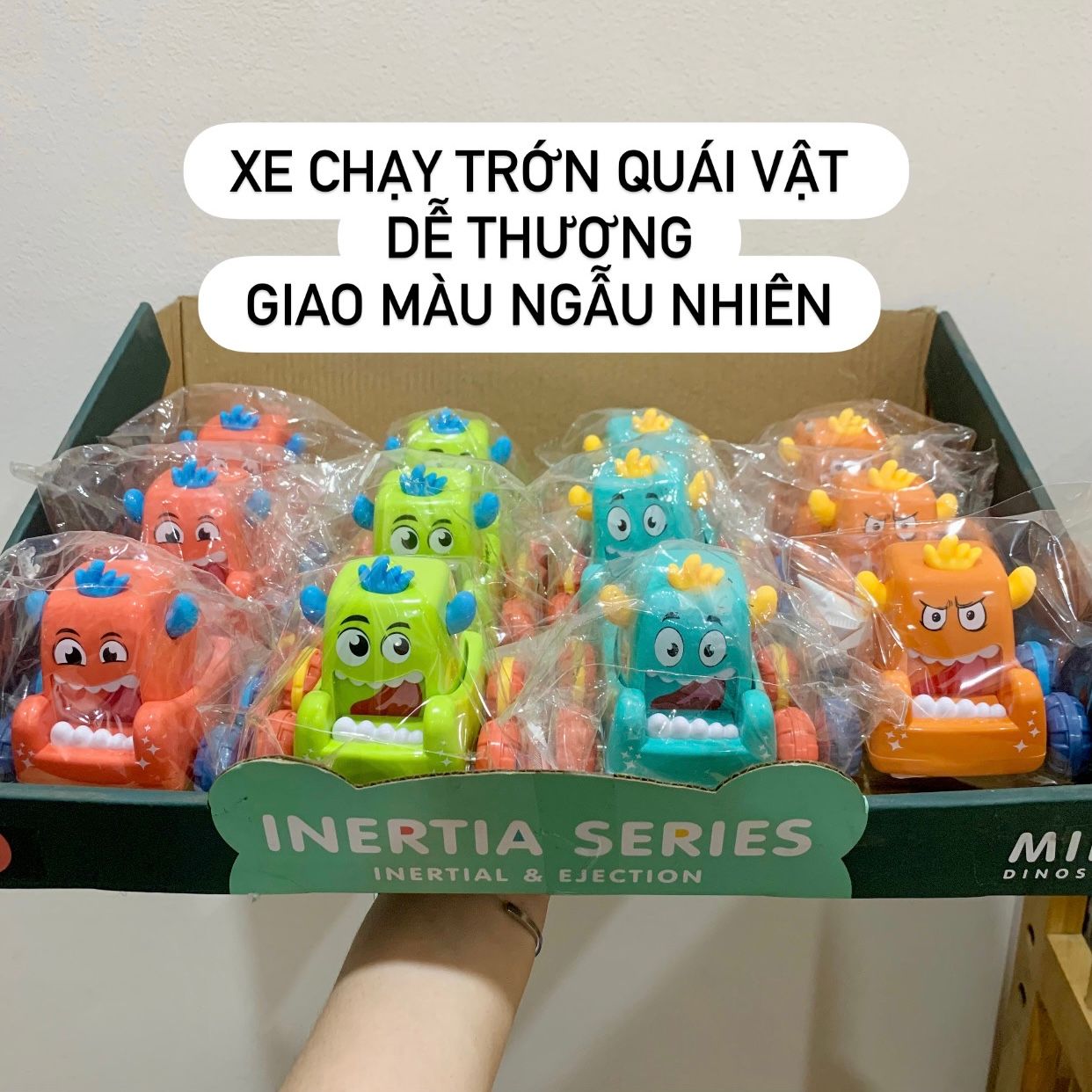  Đồ chơi vận dộng : XE ĐUA QUÁI VẬT DỄ THƯƠNG – XE CHẠY TRỚN CHO BÉ 3921 (HC-705) 