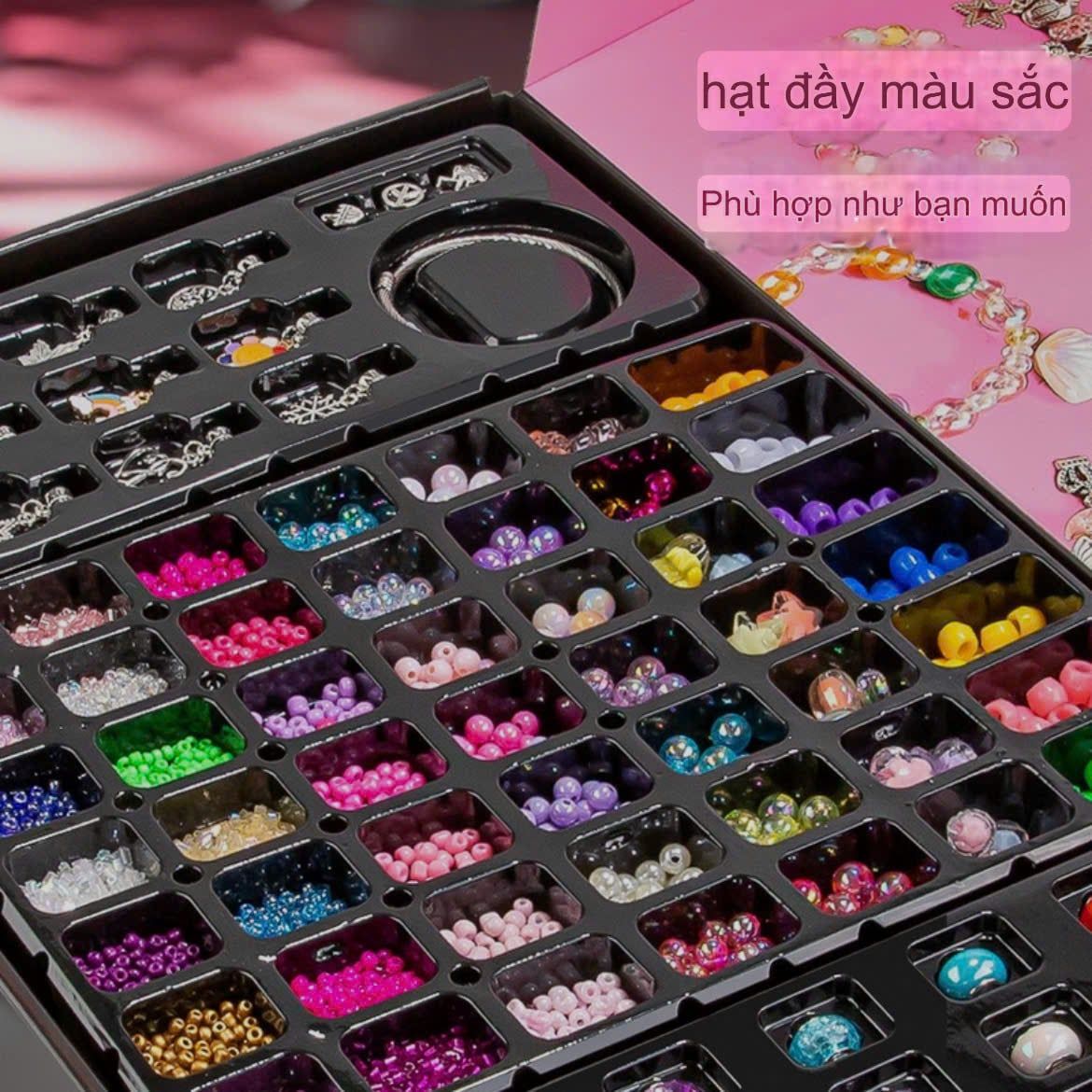  Đồ chơi nhập vai : BỘ CHARM THIẾT KẾ TRANG SỨC – HỘP HẠT CHÂU DIY CHO BÉ GÁI, 3888+pcs, No. VC8029 