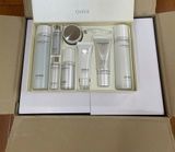  Set dưỡng trắng da mờ nám Ohui Extreme White Special set 8 món 
