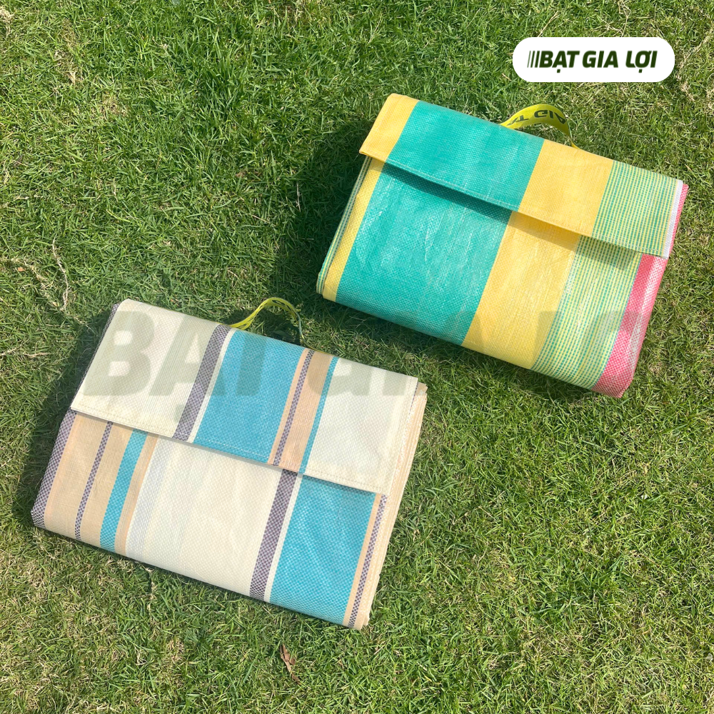  Bạt Picnic/Bạt Trải Đi Picnic Tiện Lợi 2mx2m 