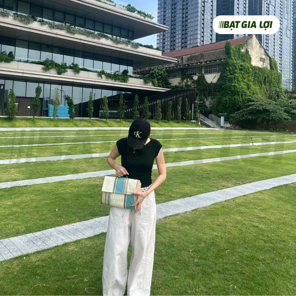  Bạt Picnic/Bạt Trải Đi Picnic Tiện Lợi 2mx2m 