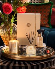 Tinh dầu tán hương SWEET JASMINE Ritual Private Collection Fragrance Sticks