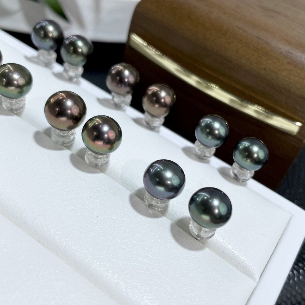 Bông Tai Nụ Bạc Ý s925 Đính 1 Hạt Ngọc Trai Đen Tự Nhiên Tối Giản MADAME HIEN PEARLS Cho Nữ BTT051