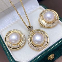 Bộ Trang Sức Ngọc Trai Thật Tự Nhiên Size Lớn 10-11mm, Viền Vàng Đính Đá Cao Cấp - Ngọc trai Giá Sỉ Phú Quốc MADAME HIEN PEARLS SPS124