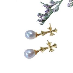 Bông Tai Ngọc Trai Giọt Nước Tự Nhiên Tua Rua Mặt Thánh Giá MADAME HIEN PEARLS Cho Nữ BTG163