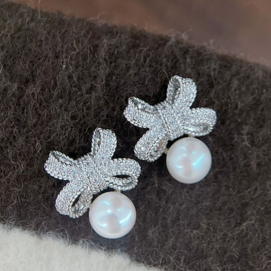 Bông Tai Ngọc Trai Tự Nhiên Mặt Nơ Sang Trọng MADAME HIEN PEARLS Cho Nữ BTN306