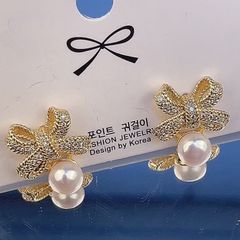 Bông Tai Ngọc Trai Tự Nhiên Mặt Nơ Sang Trọng MADAME HIEN PEARLS Cho Nữ BTN306