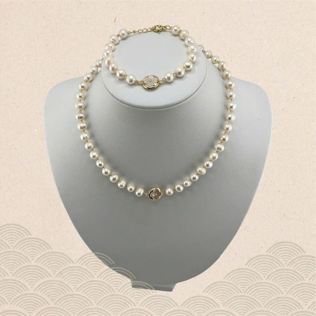 Bộ Set Ngọc Trai Hạt Tròn 6-7mm Khoá Dây Có Thể Điều Chỉnh Mặt Cỏ 4 Lá Phong Cách Van Cleef & Arpels MADAME HIEN PEARLS SCT027