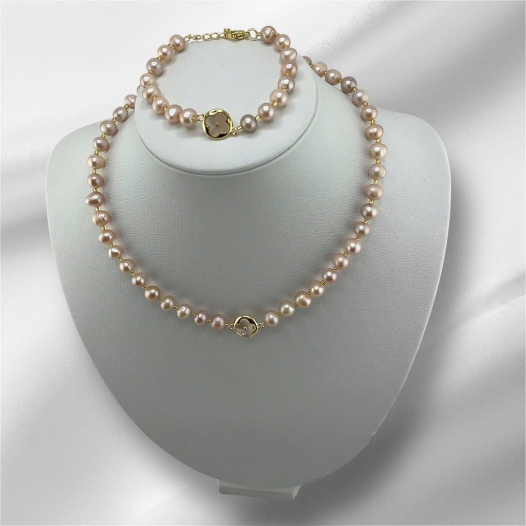 Bộ Set Ngọc Trai Hạt Tròn 6-7mm Khoá Dây Có Thể Điều Chỉnh Mặt Cỏ 4 Lá Phong Cách Van Cleef & Arpels MADAME HIEN PEARLS SCT027