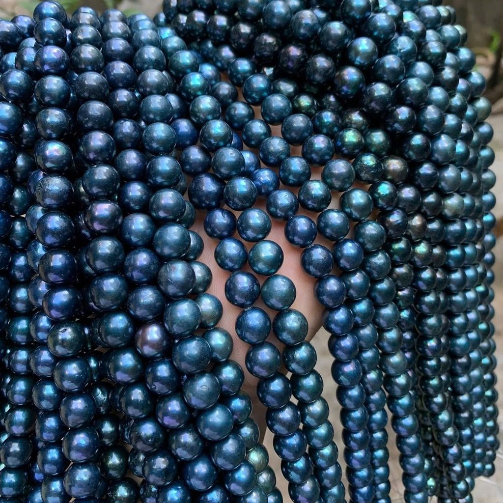 Vòng Tay VIP Ngọc Trai Đen Lông Công Tự Nhiên 9-10mm Thiết Kế 2 Vòng Khoá Bạc Sang Trọng MADAME HIEN PEARLS VTT138