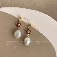 Bông tai Ngọc Trai Tự Nhiên Kiểu Baroque Kết Hợp Đá Ruby Đỏ Tạo Hình Hoa 5 Cánh Quà Tặng Trang Sức Nữ Cao Cấp MADAME HIEN PEARLS BTB133