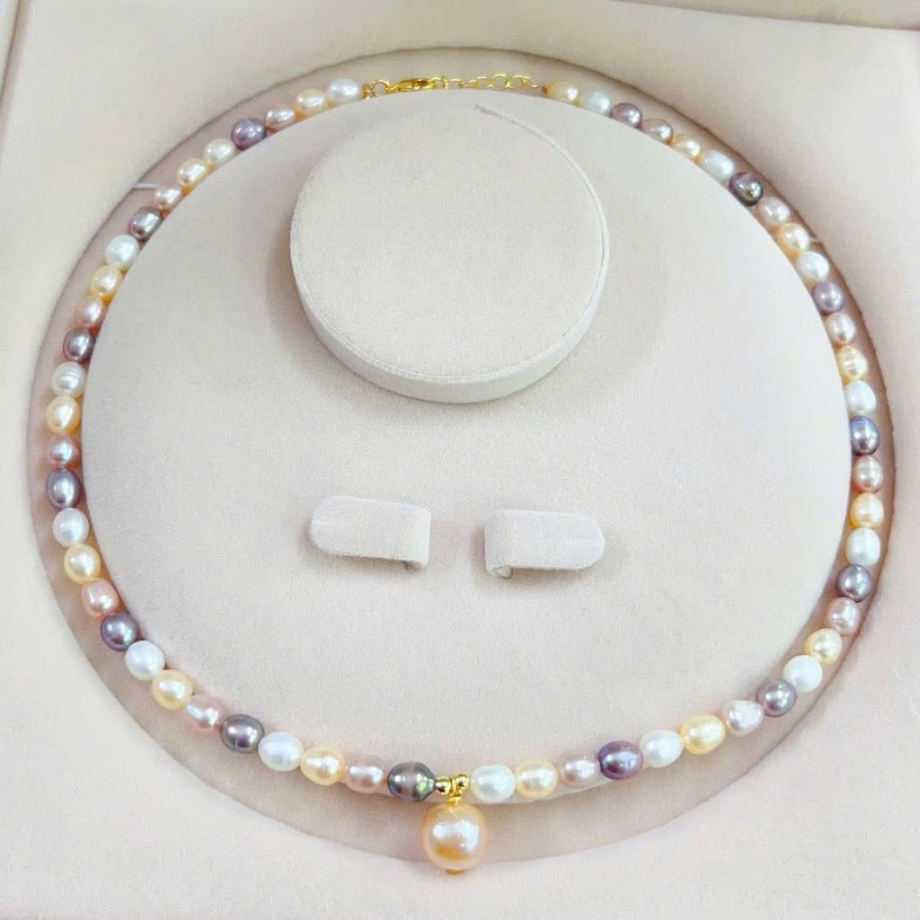 Vòng Cổ Ngọc Trai Gạo oval Tự Nhiên 6-8mm, Mặt Ngọc Tròn Lớn 11-12mm Cao Cấp Khoá Bạc s925 - Ngọc Trai Phú Quốc CG065LTR