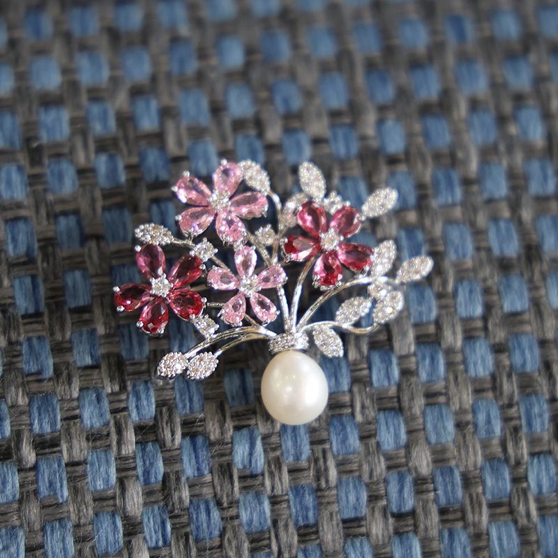 Ghim Trâm Cài Áo Lọ Hoa Đính Hạt Ngọc Trai Tự Nhiên MADAME HIEN PEARLS Cho Nữ PKC050