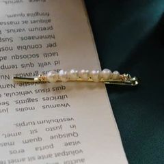 Kẹp Tóc 7 Hạt Ngọc Trai Tự Nhiên Dáng Cong Cổ Điển Sang Trọng MADAME HIEN PEARLS Cho Nữ PKT019