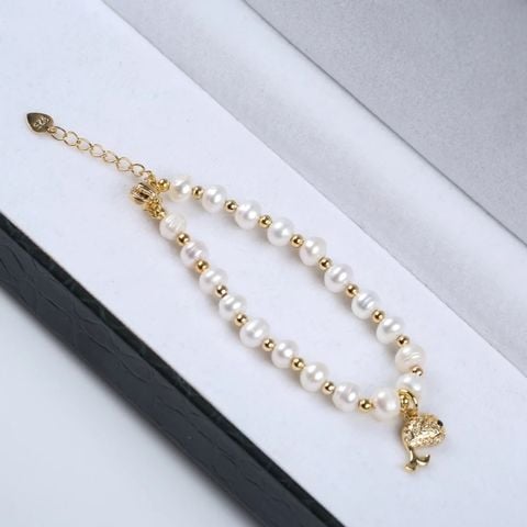 Vòng Tay Ngọc Trai Tự Nhiên Phối Bi Mặt Đính Cham Cá Heo Đáng Yêu MADAME HIEN PEARL Cho Nữ VTT128
