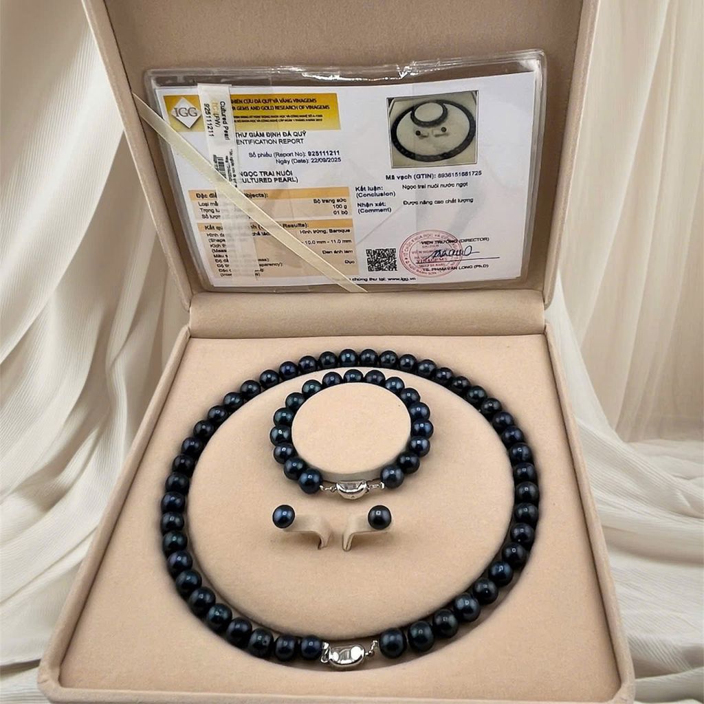 [Kèm Kiểm Định] Bộ Set Trang Sức VIP Ngọc Trai Đen Lông Công Tự Nhiên 9-11mm Gồm Vòng cổ, Vòng Tay, Bông tai Ngọc Trai MADAME HIEN PEARLS SCT046