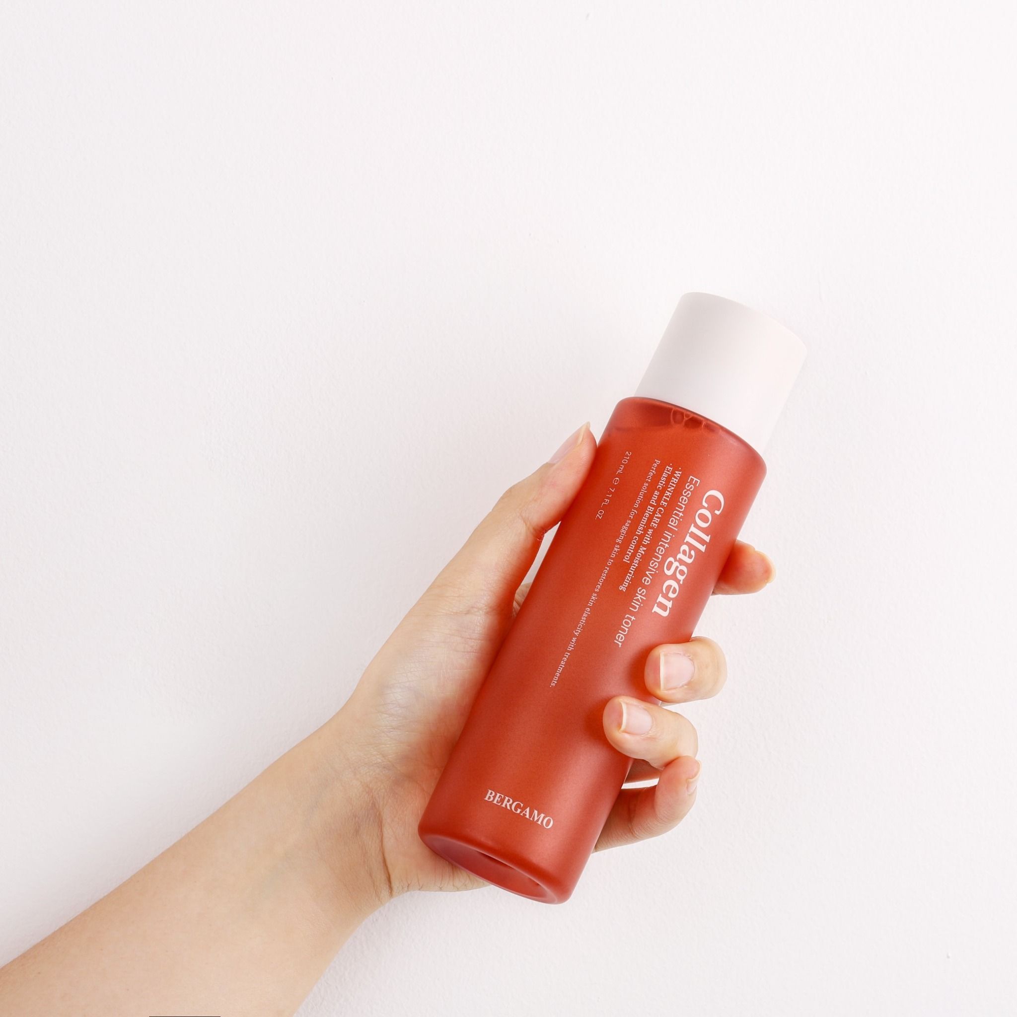 TONER COLLAGEN BERGAMO COLLAGEN ESSENTIAL INTENSIVE SKIN TONER 210ML