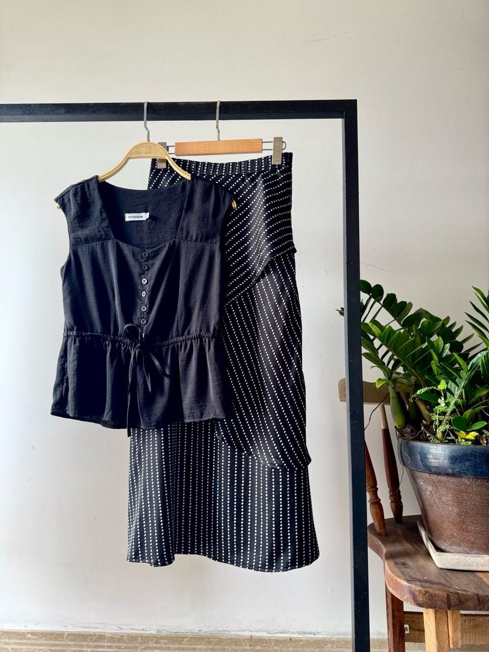  Chân váy đắp chéo 3 tầng 