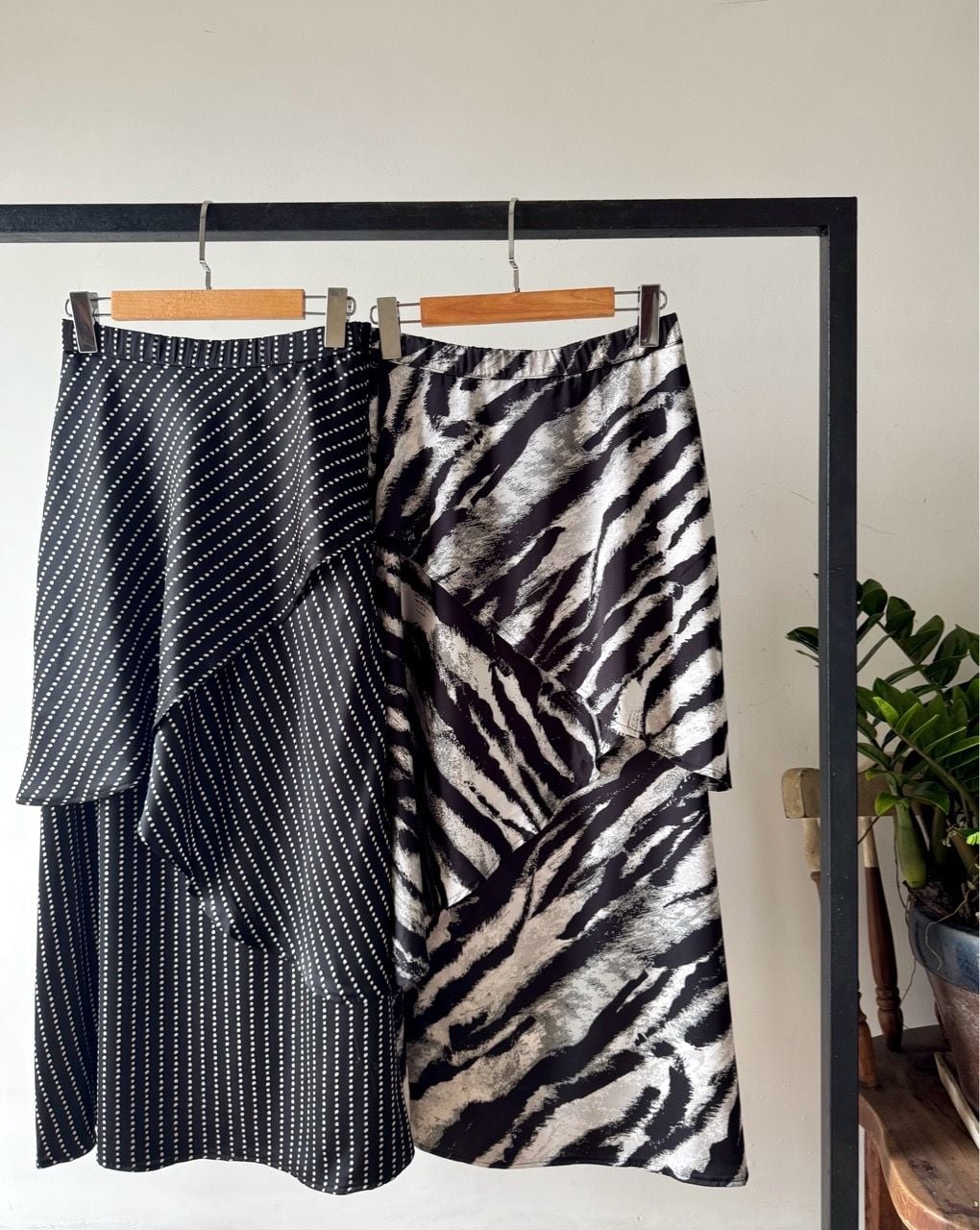  Chân váy đắp chéo 3 tầng 