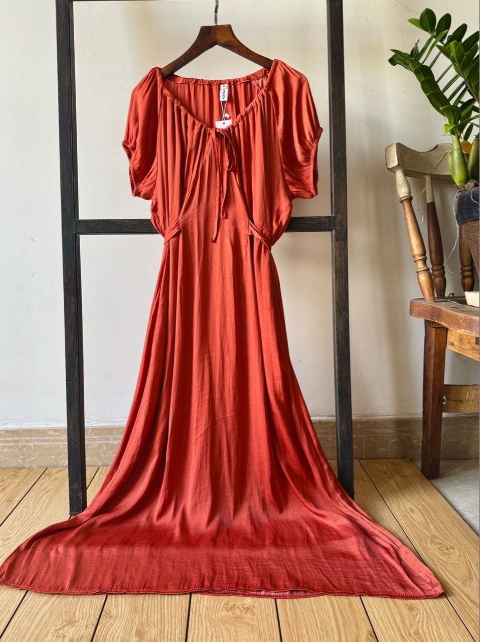  Đầm cổ rút nhún 2 lớp 