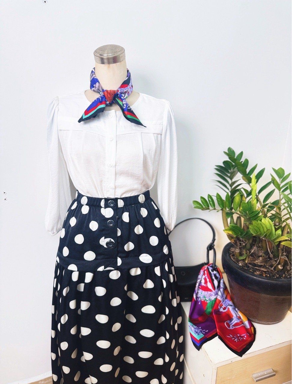  Chân váy xòe 3 nút 