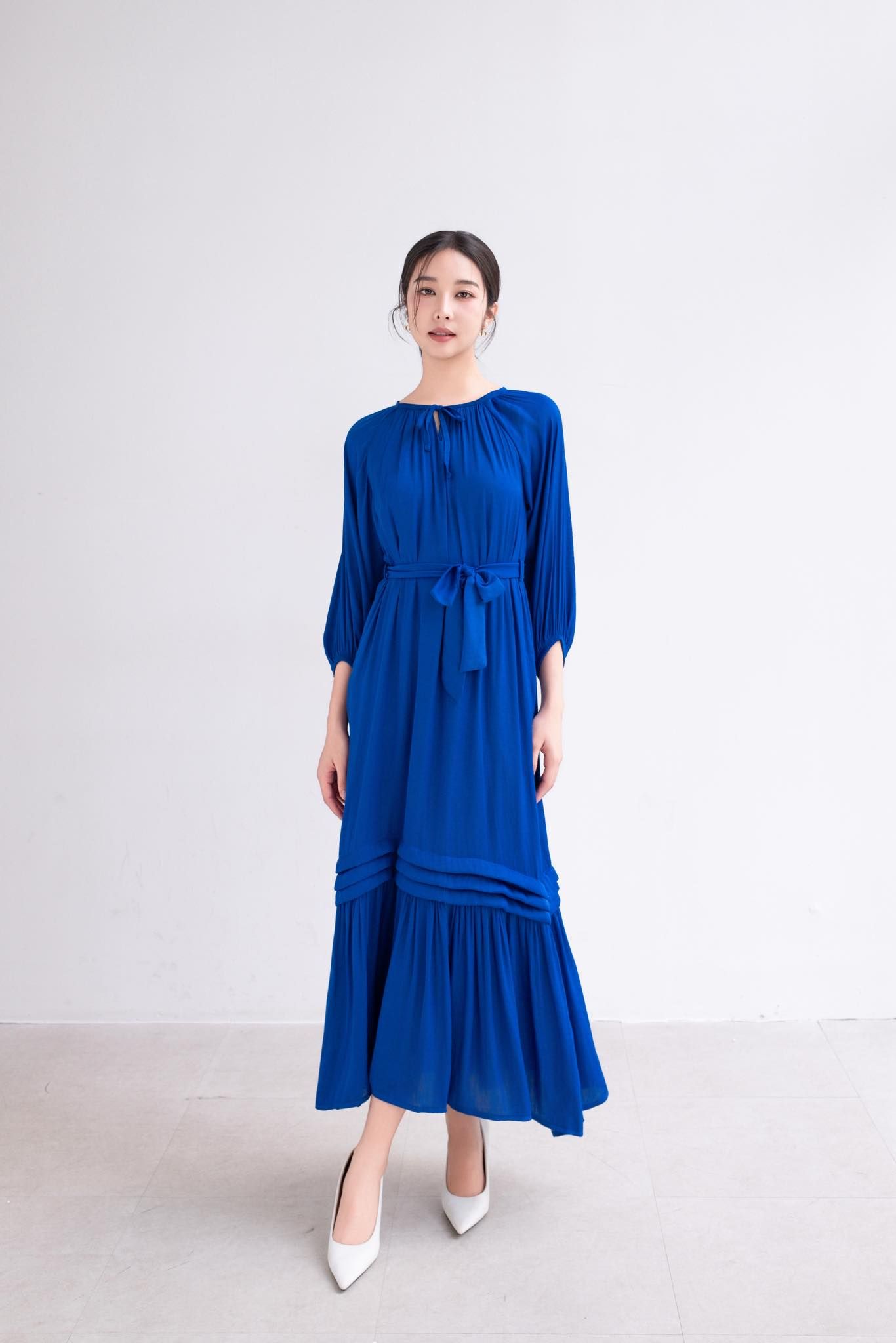  Đầm đuôi cá tay lửng 