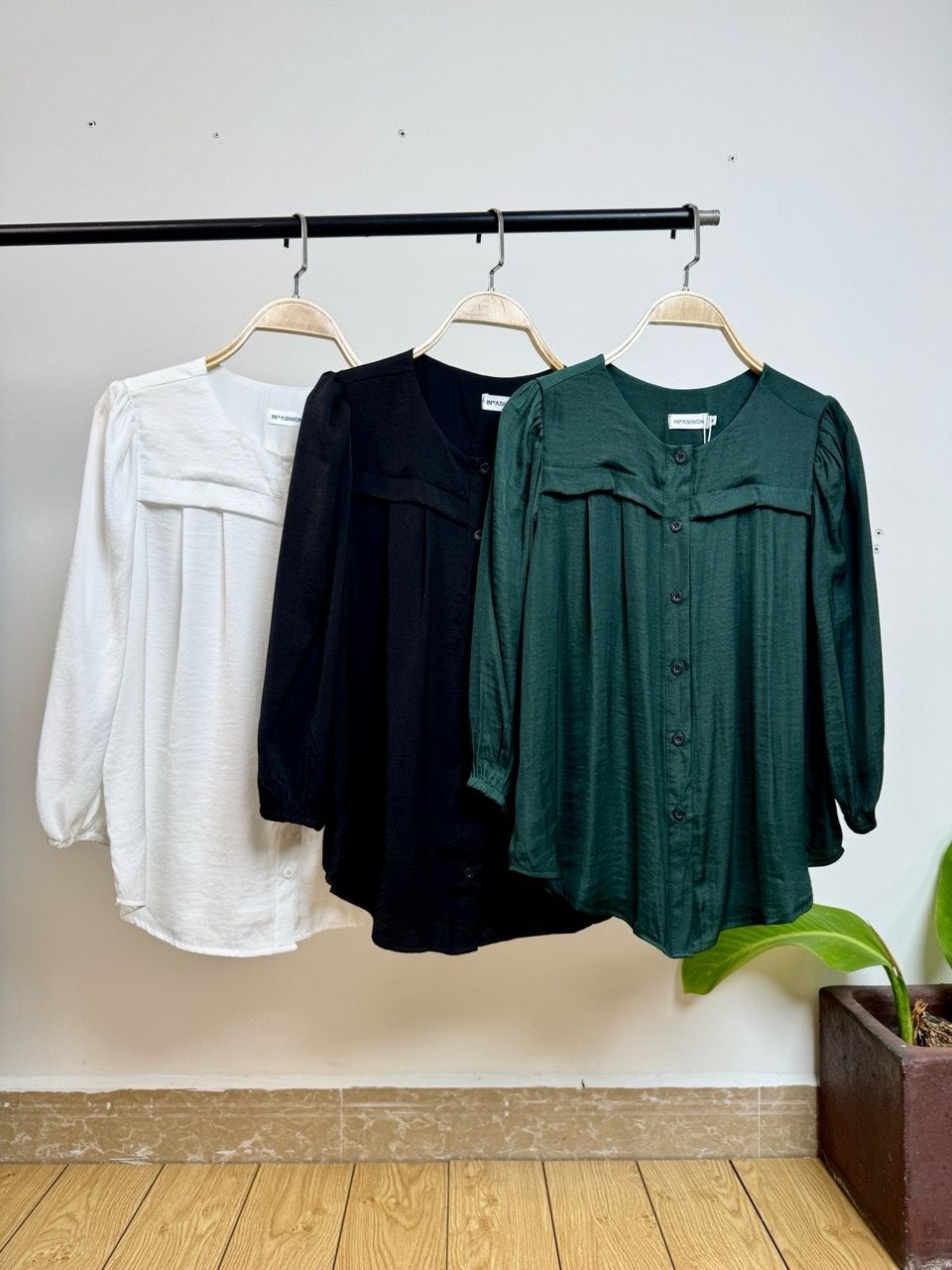  Áo sơ mi tay lững xếp pli 