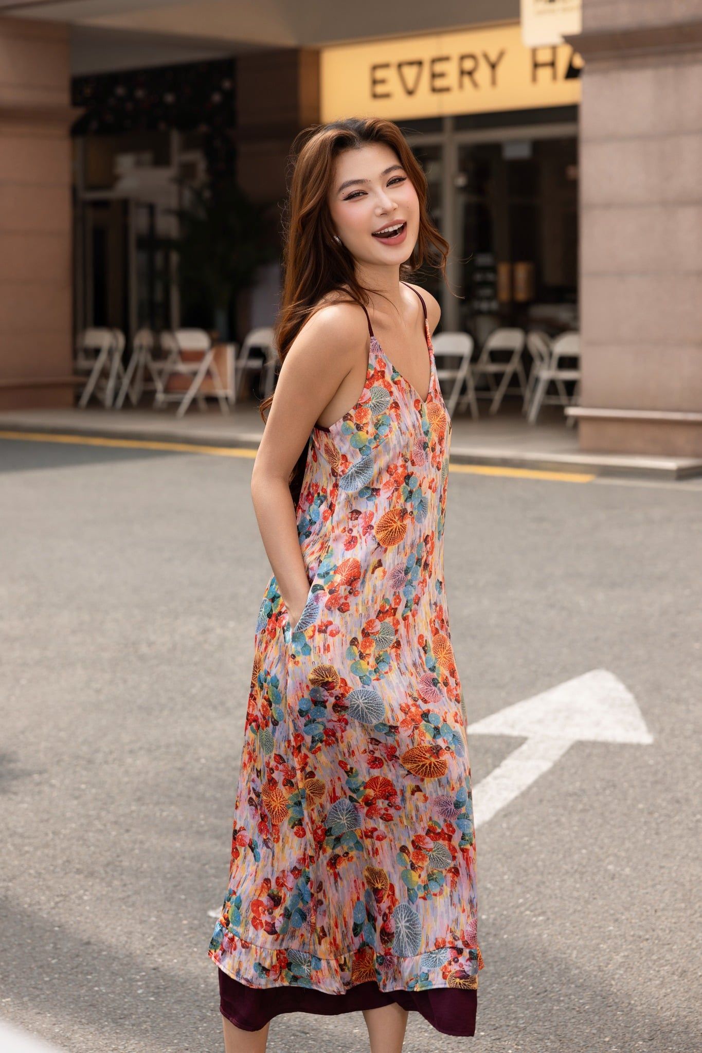  Đầm dây cột nơ sau bèo chân 