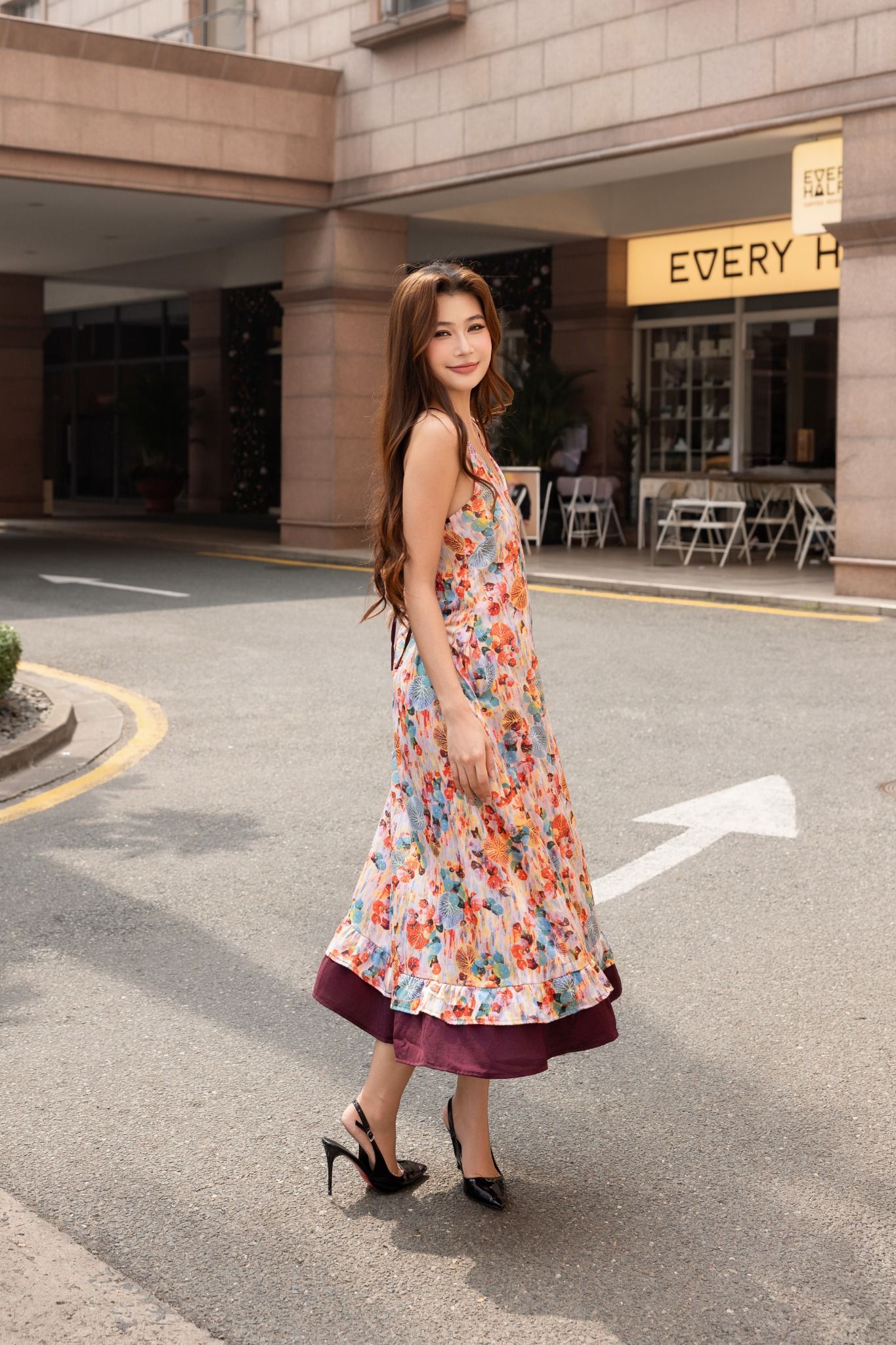  Đầm dây cột nơ sau bèo chân 