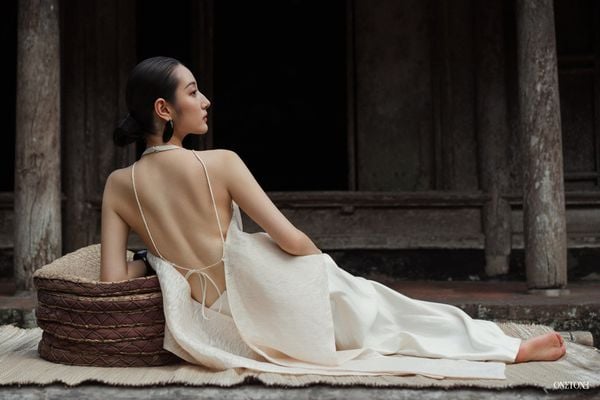  Áo yếm Chu 