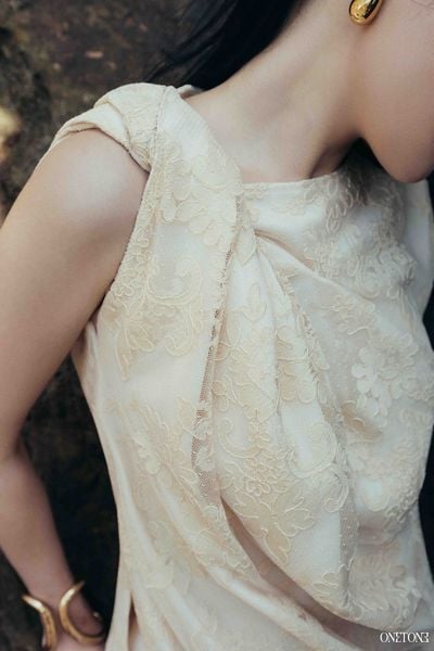  Áo kiểu Blair 
