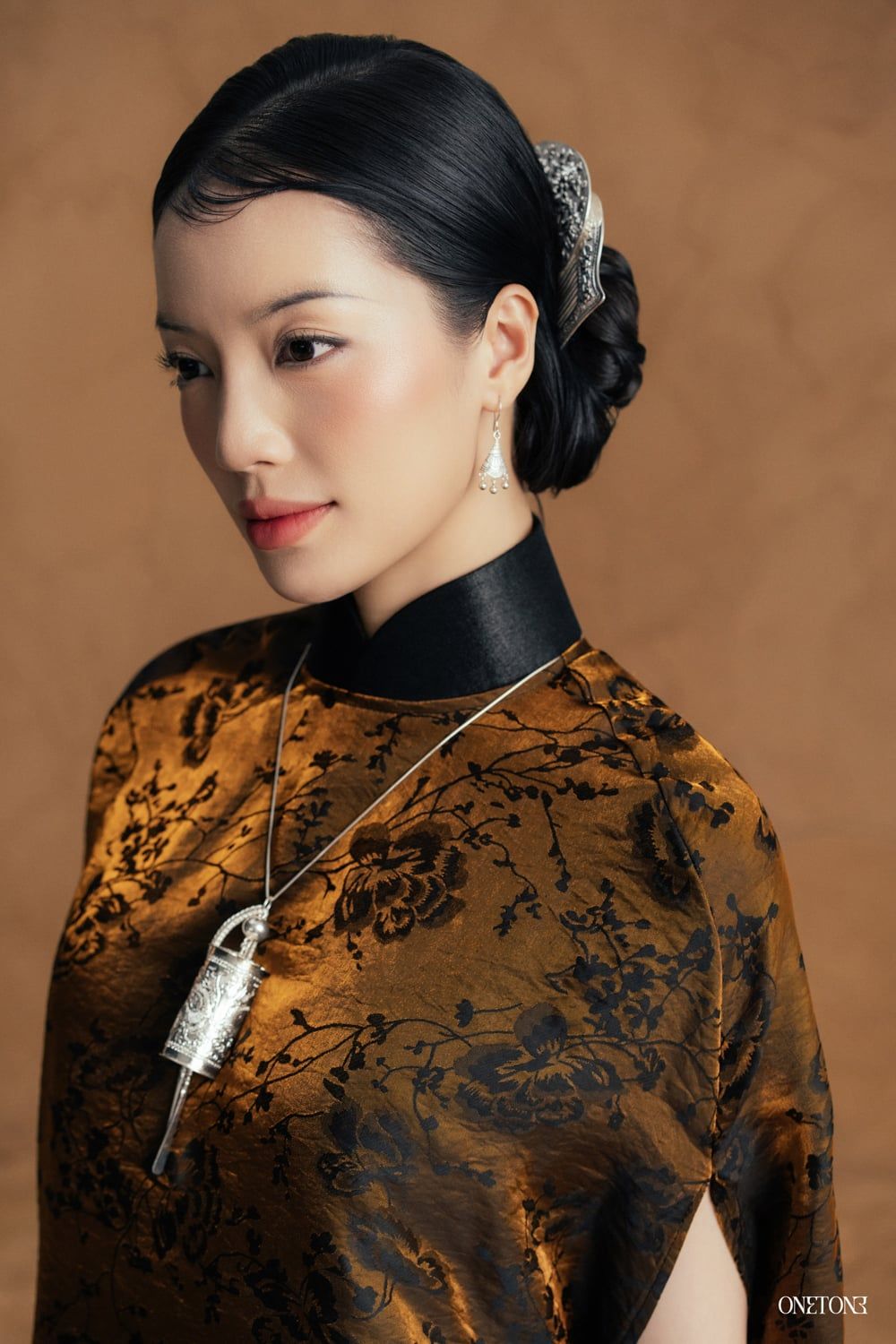 Áo kiểu Khuê Vân