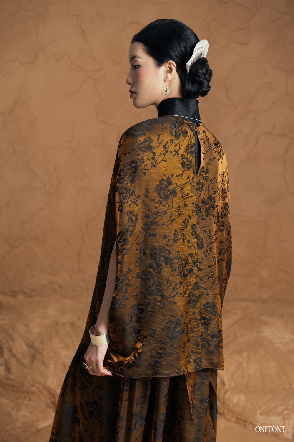 Áo kiểu Khuê Vân