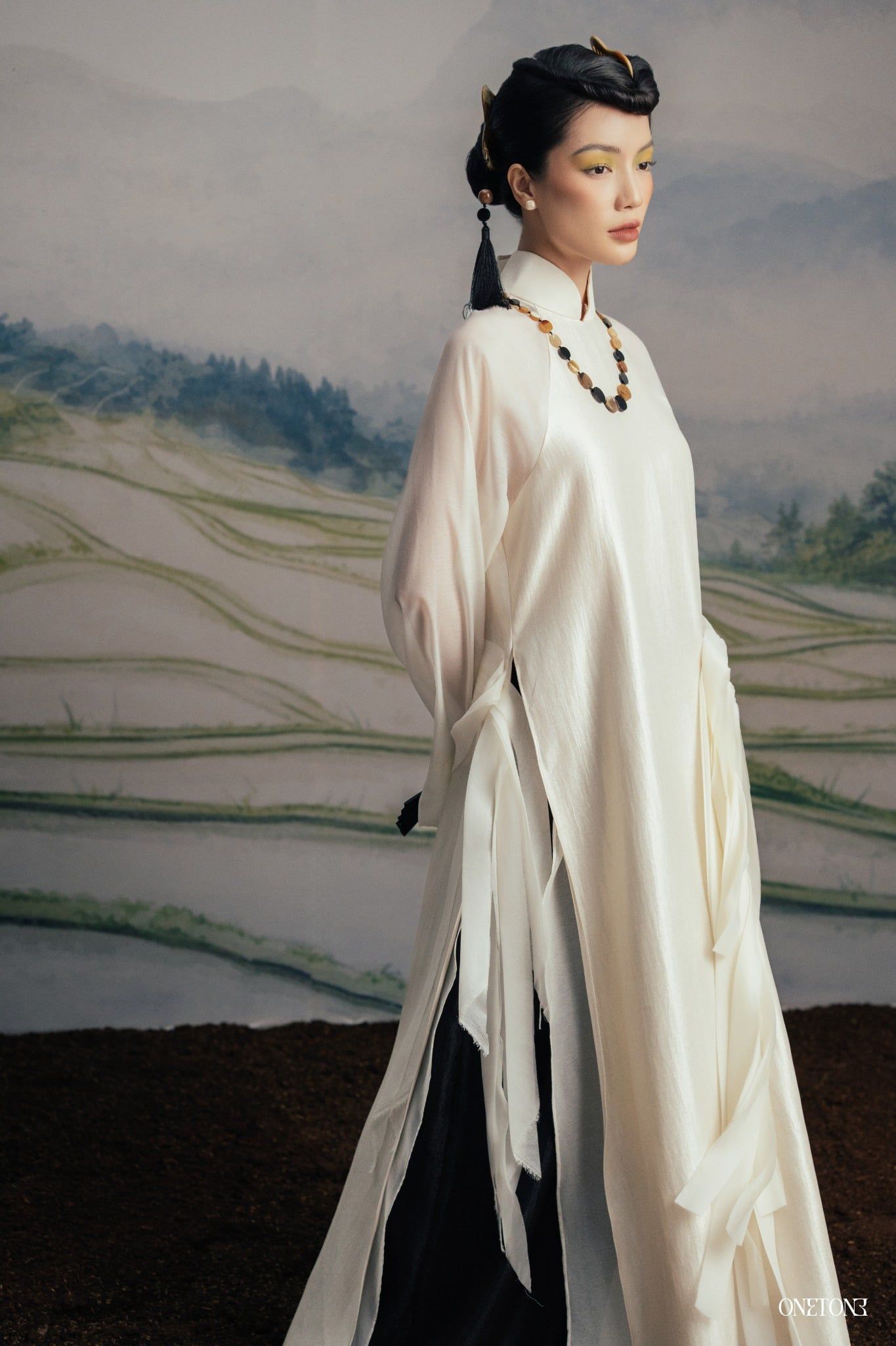 Quần áo dài Yên