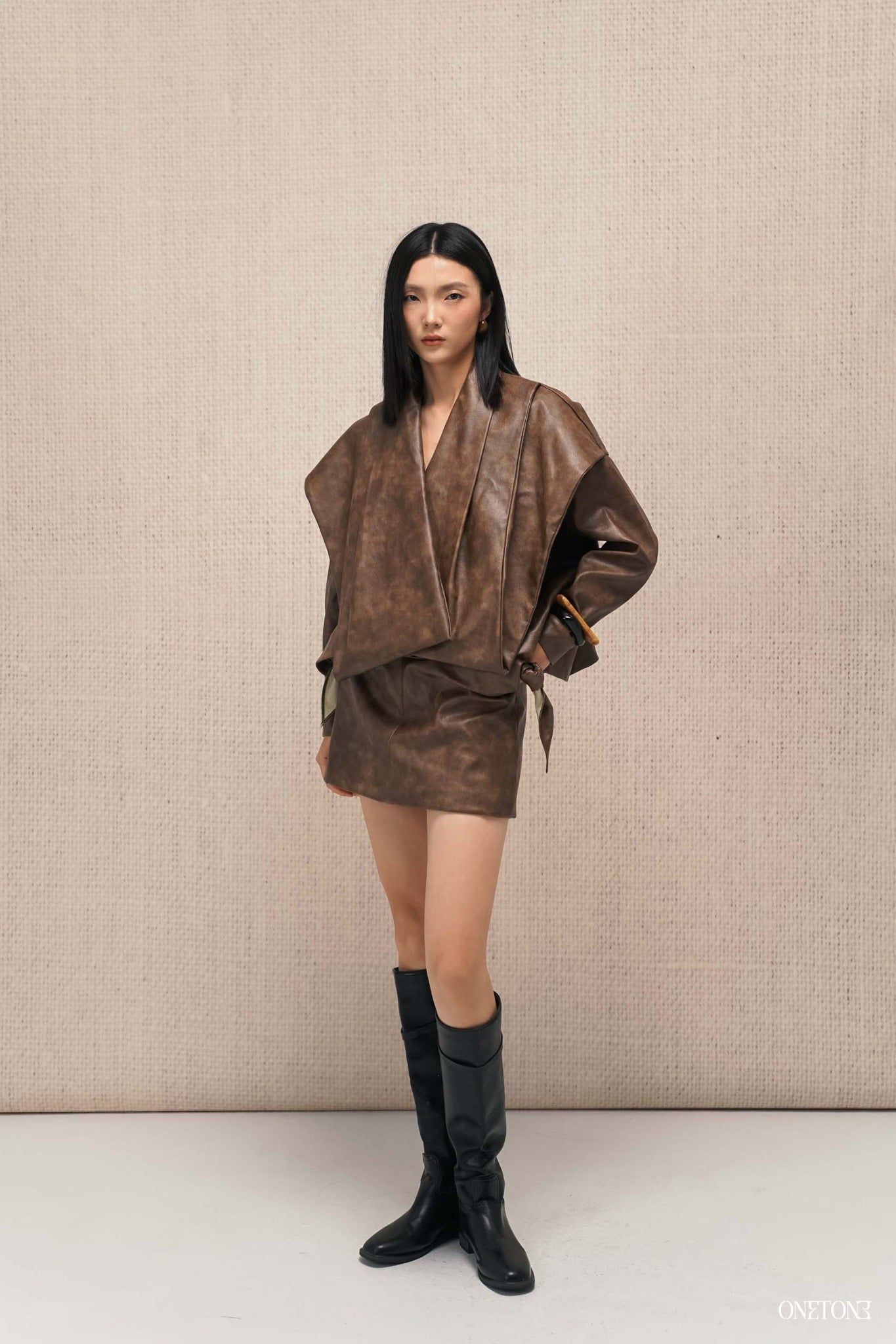 Áo Khoác Ngắn Yana