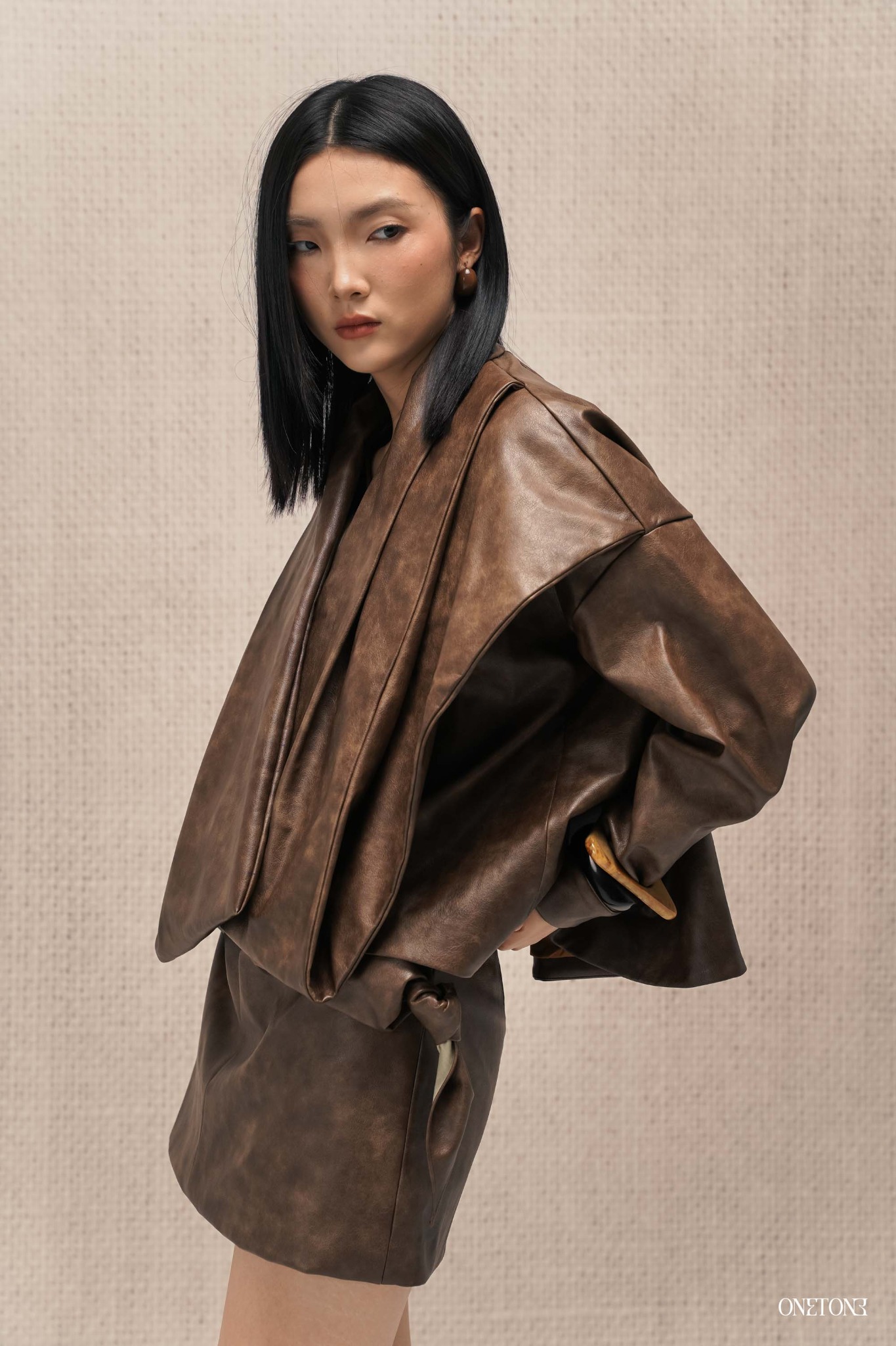 Áo Khoác Ngắn Yana